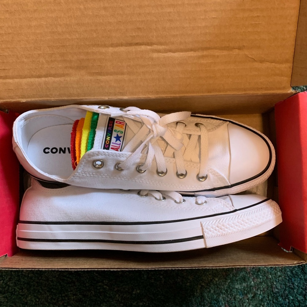 White converse size 10. Rainbow tongues.